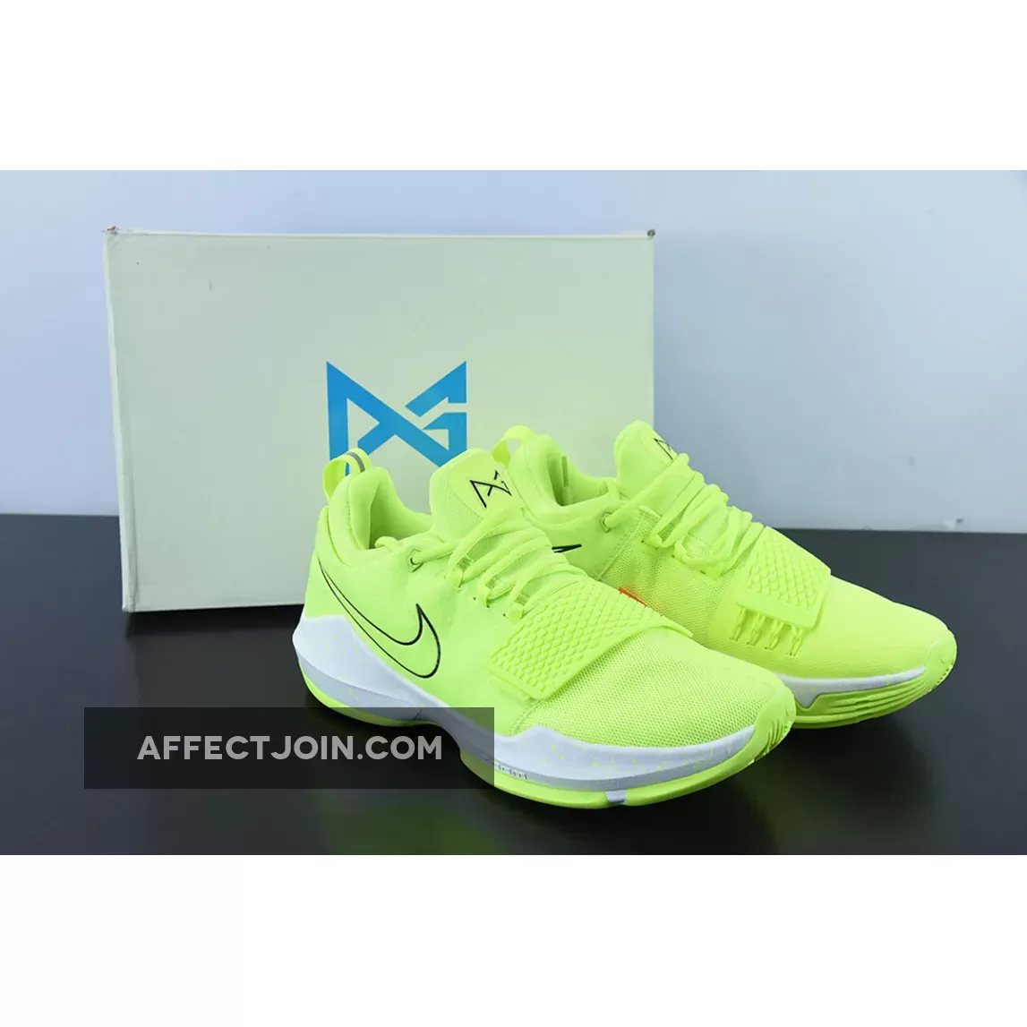 Nike PG 1 Neon Volt/White / pg 1 volt