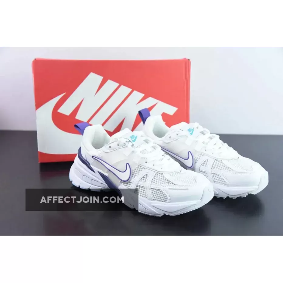 Nike WMNS Runtekk White Purple For Sale