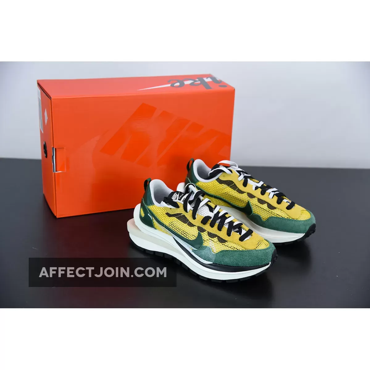 Sacai x Nike Pegasus VaporFly SP Black Yellow Green | green sacai