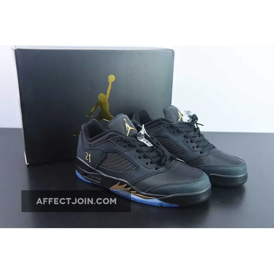 Jordan 5 Retro Low Class of 2021